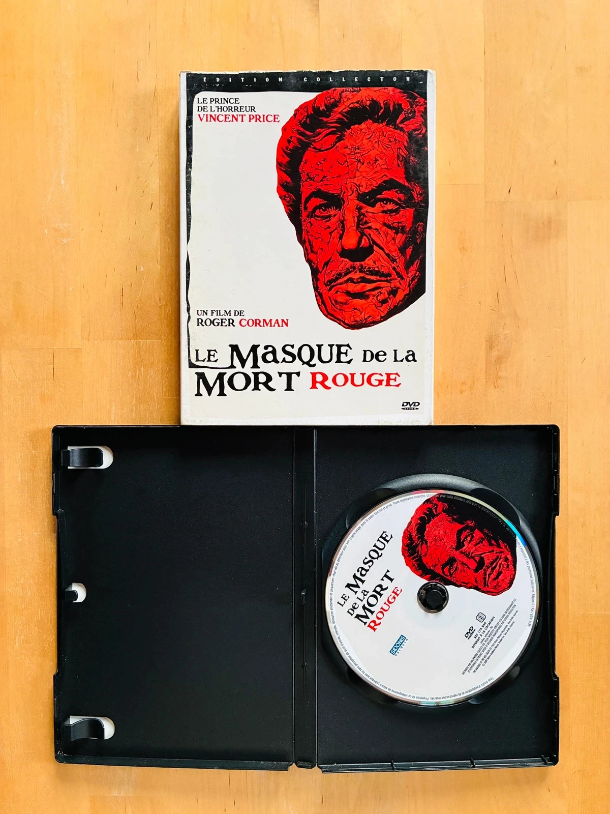 DVD Le masque de la mort rouge de Roger Corman avec Vincent Price. – photo 3